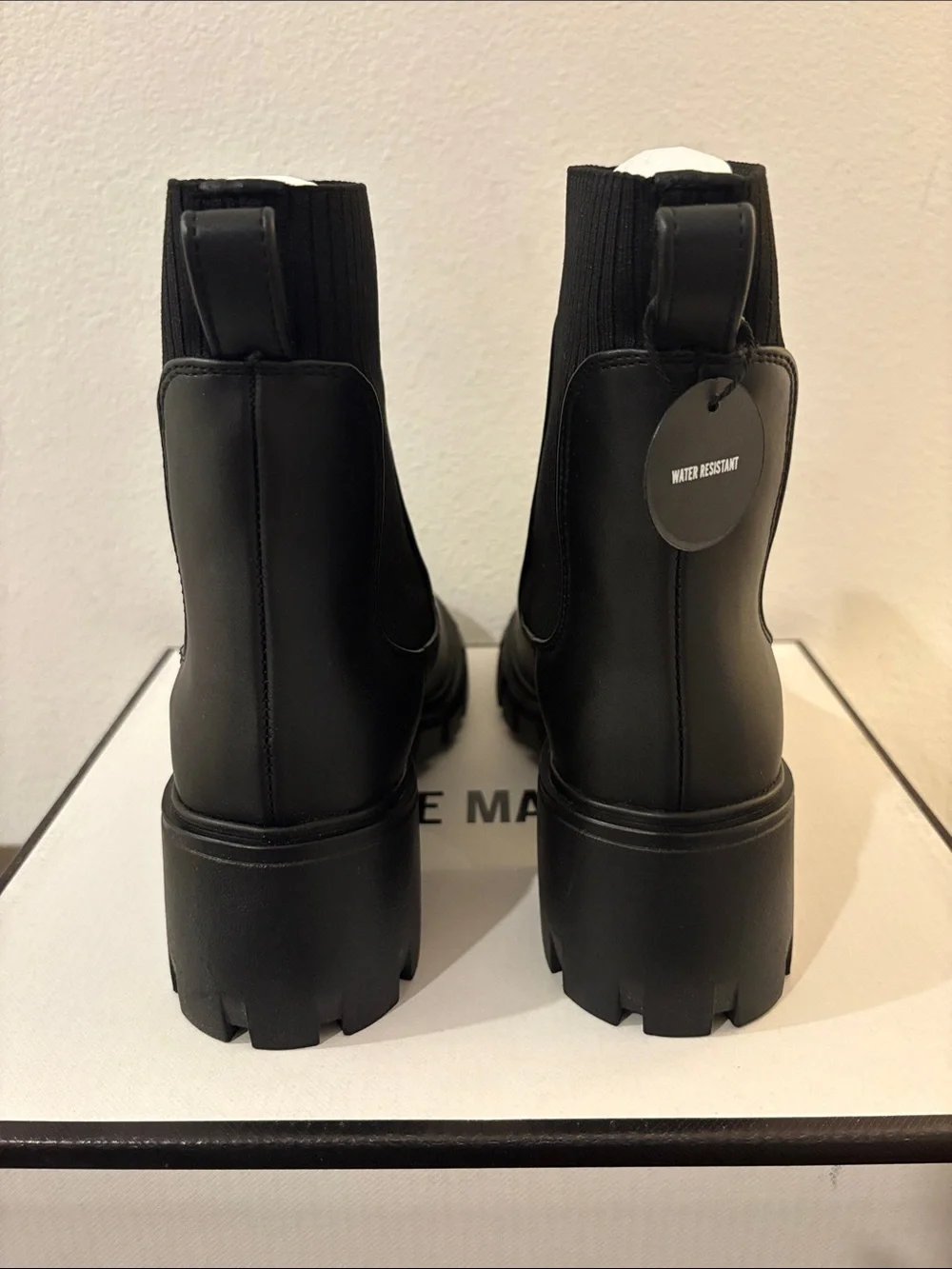 NIB [Steve Madden] Hutch H20 Water Resistant Lug Ankle Boots Black Women’s 7.0